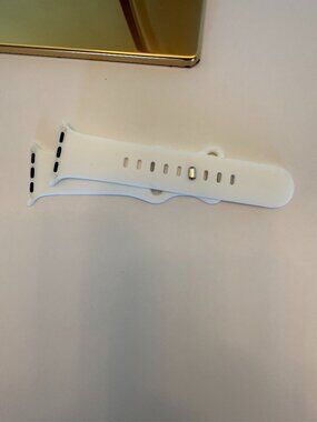 Apple Watch Band Adjustable WHITE D-028